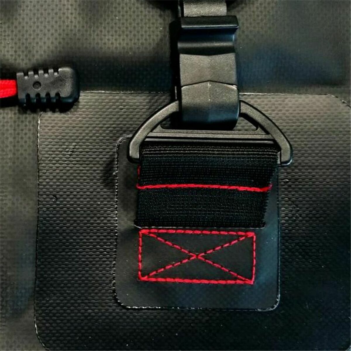 V5H911EF83546F36131C68FCE5E4237CC85R5655303P5